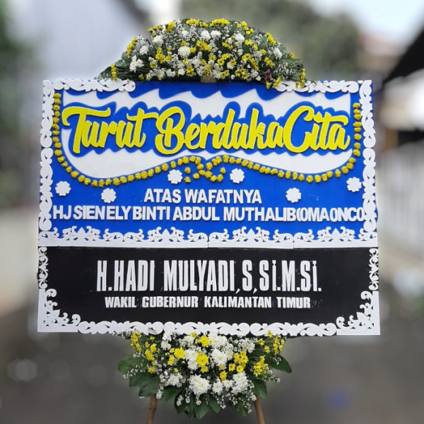 Karangan Bunga Duka  di Bangli